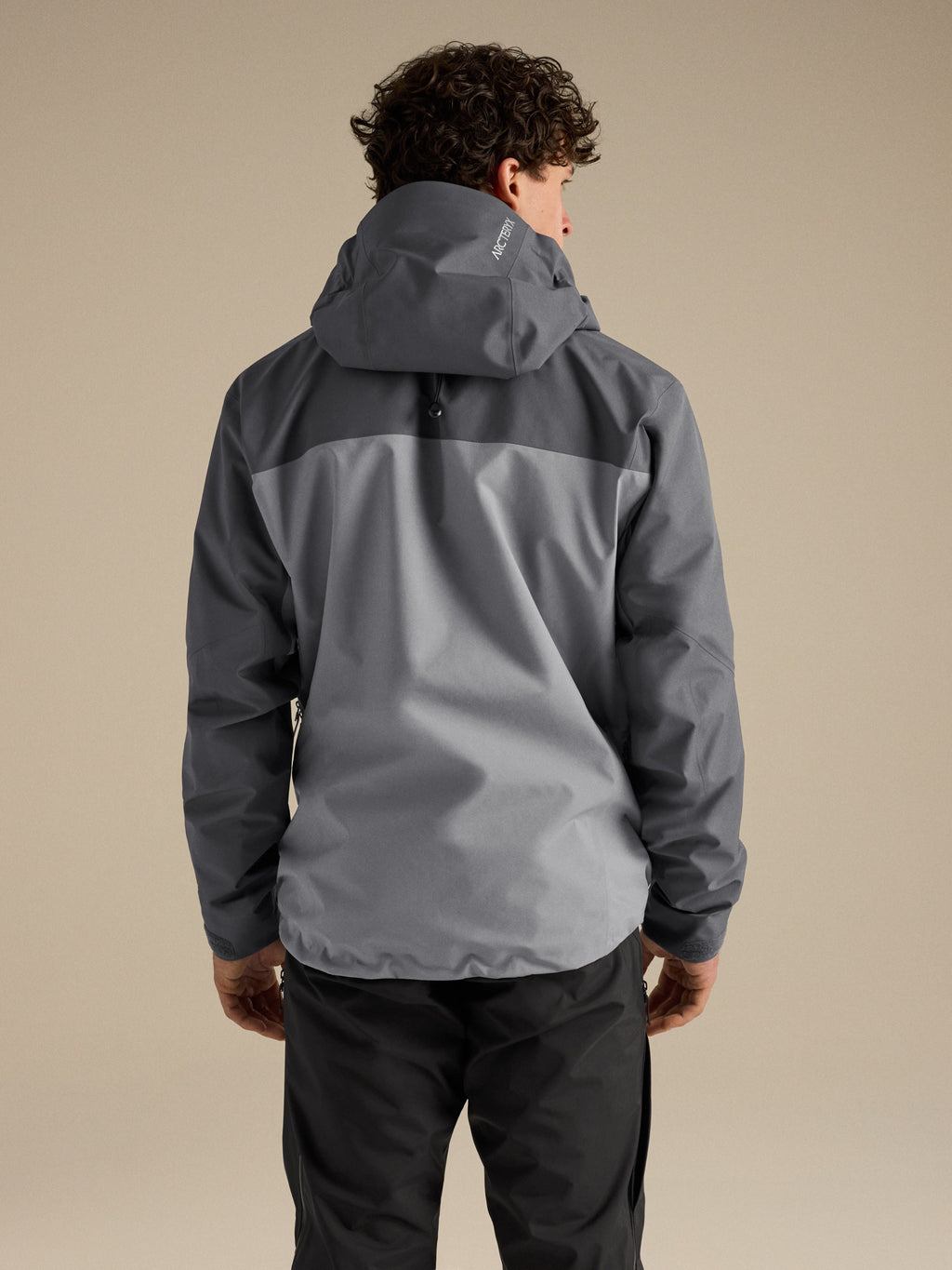 Beta AR Jacket Cloud / Void Back View