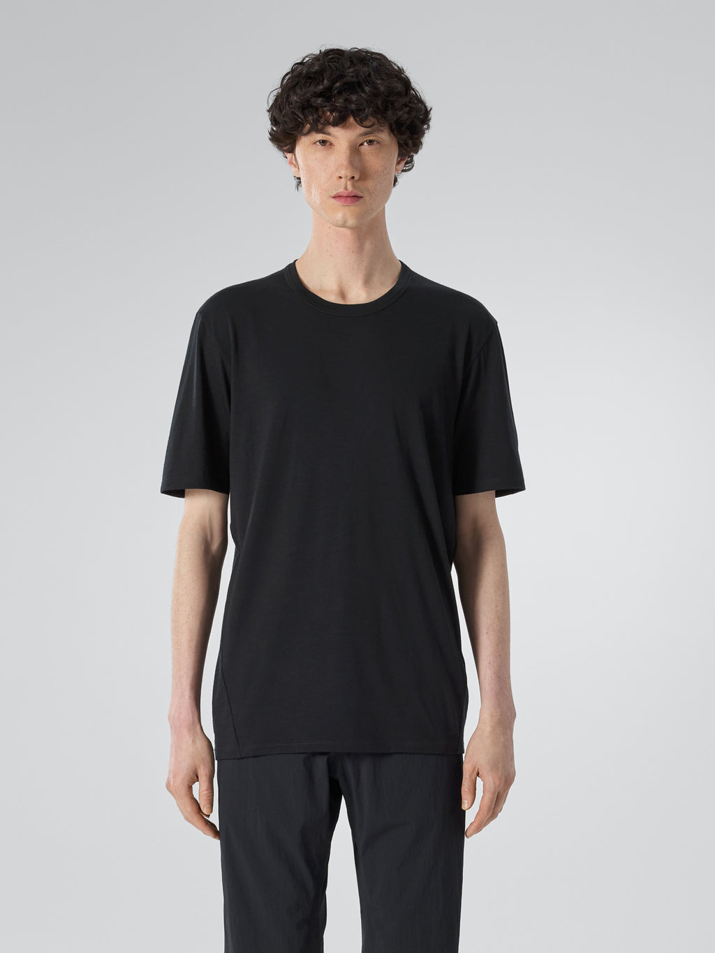 Frame Shirt SS Black Front View