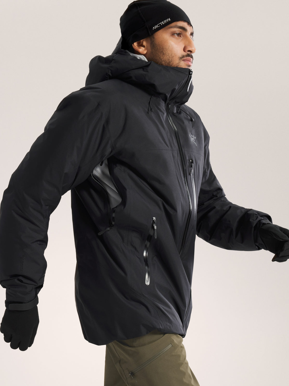 Beta Insulated Jacket Black Pit Zip