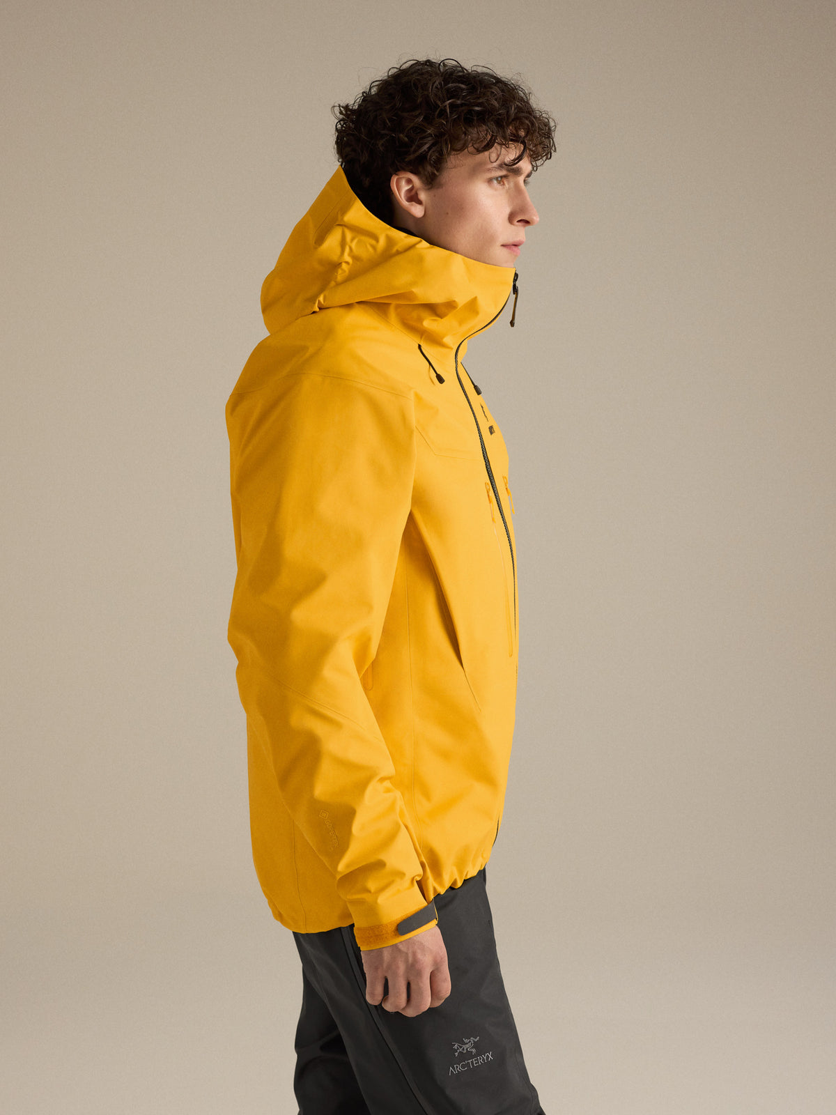 Alpha SV Jacket Larch Side View