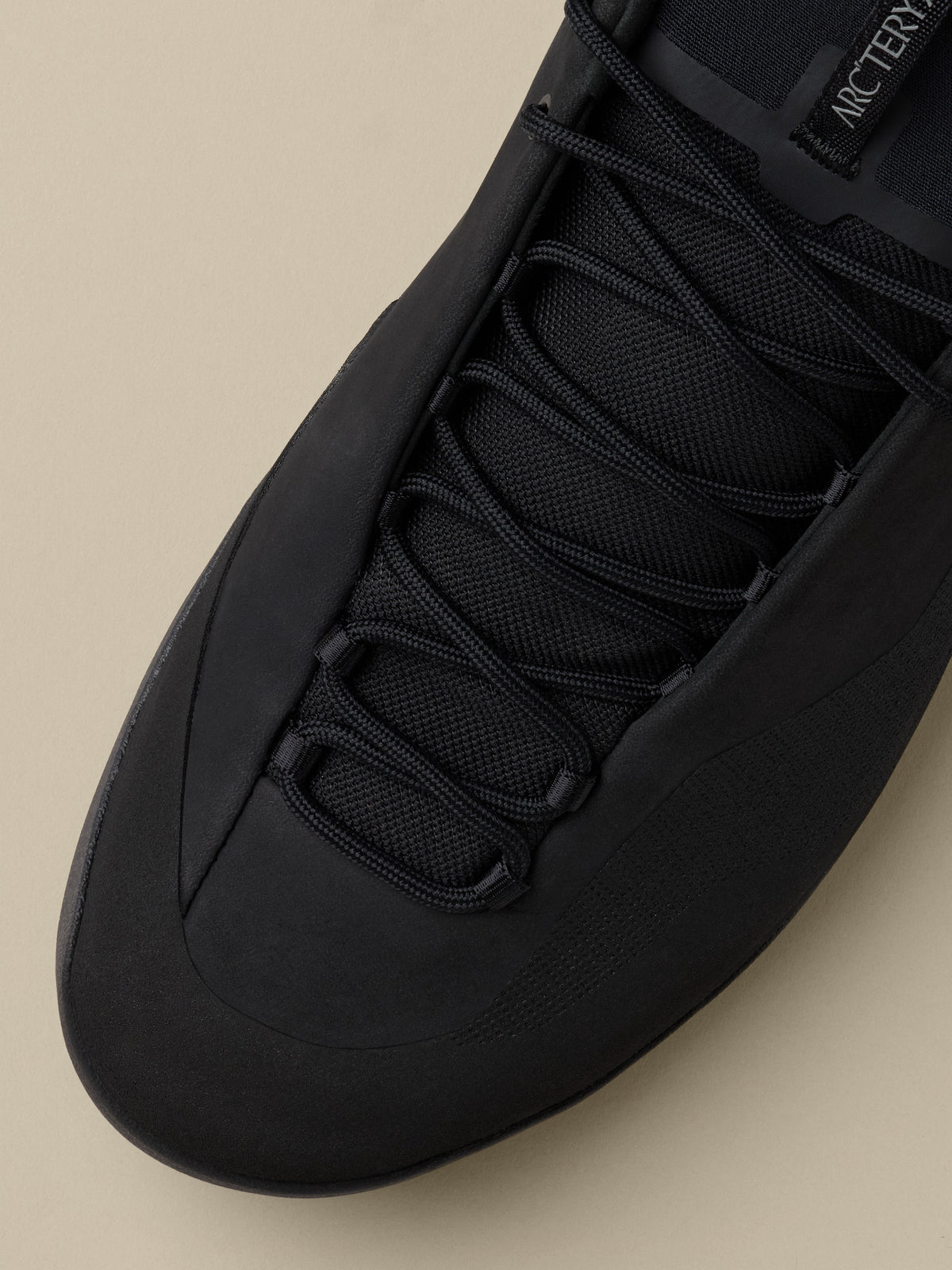 Konseal Shoe Women's Black/Black Hover