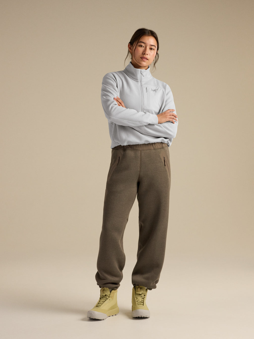 Covert Pant Women's Mongoose Heather Full Body