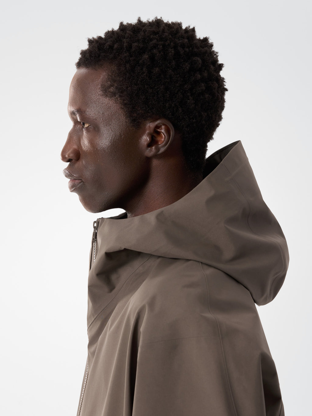 Monitor Coat Gnosis Hover