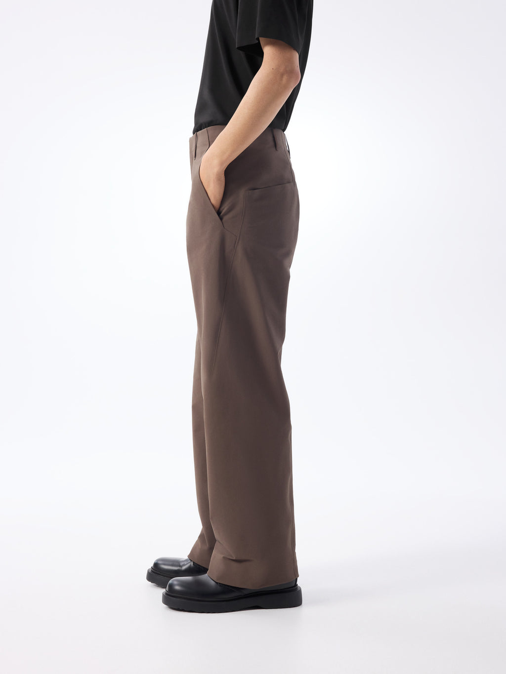 Corbel Pant Sable Profile
