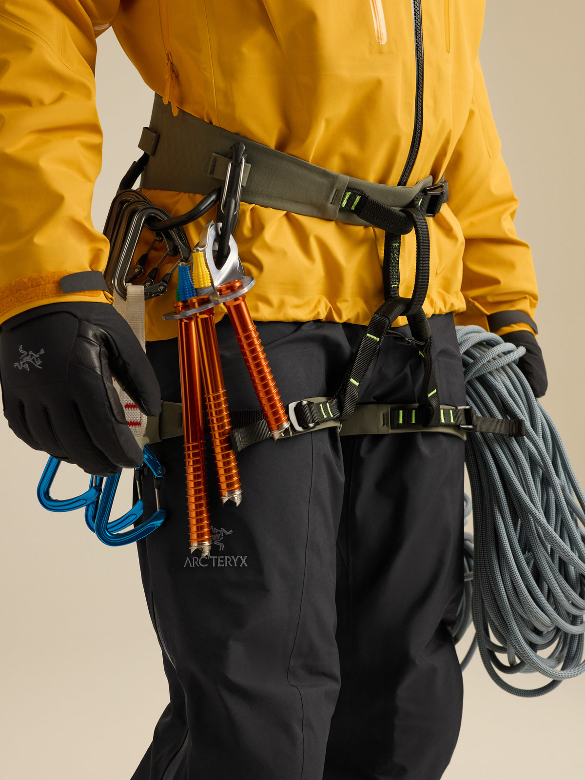 AR-395a Harness Forage / Mantis Equipment Carry