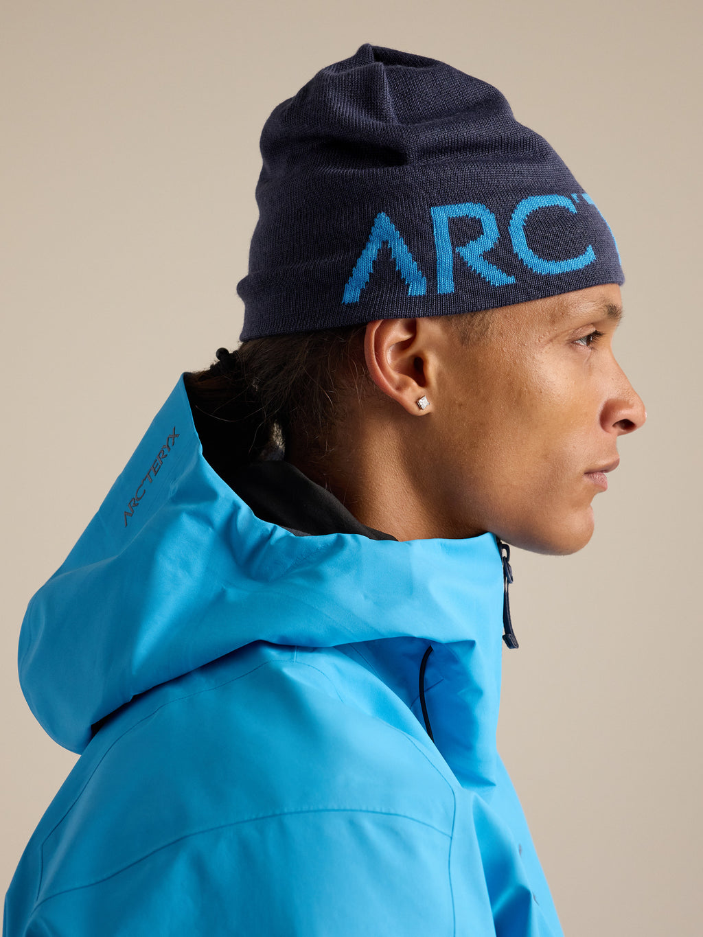 Word Head Toque Blk Sapphire / Aqua Side View