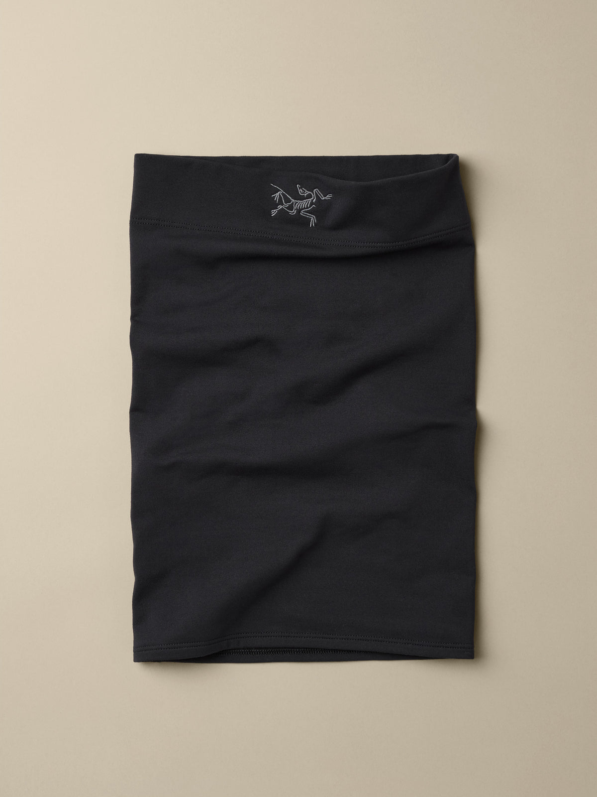 Rho Synthetic Neck Gaiter Long Black Front