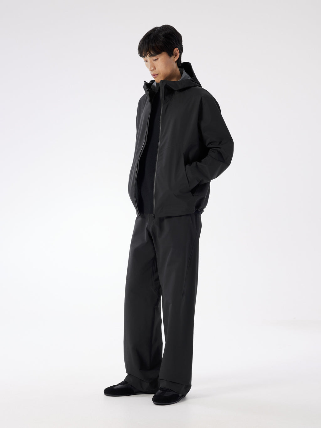 Arris Jacket Black Full Body