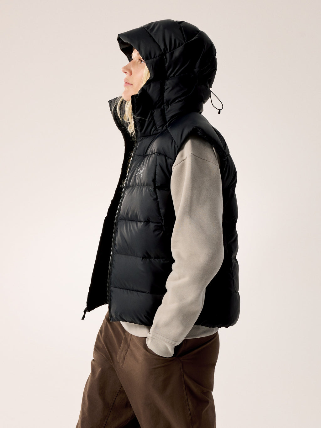 Thorium Vest Women's Black II Side View