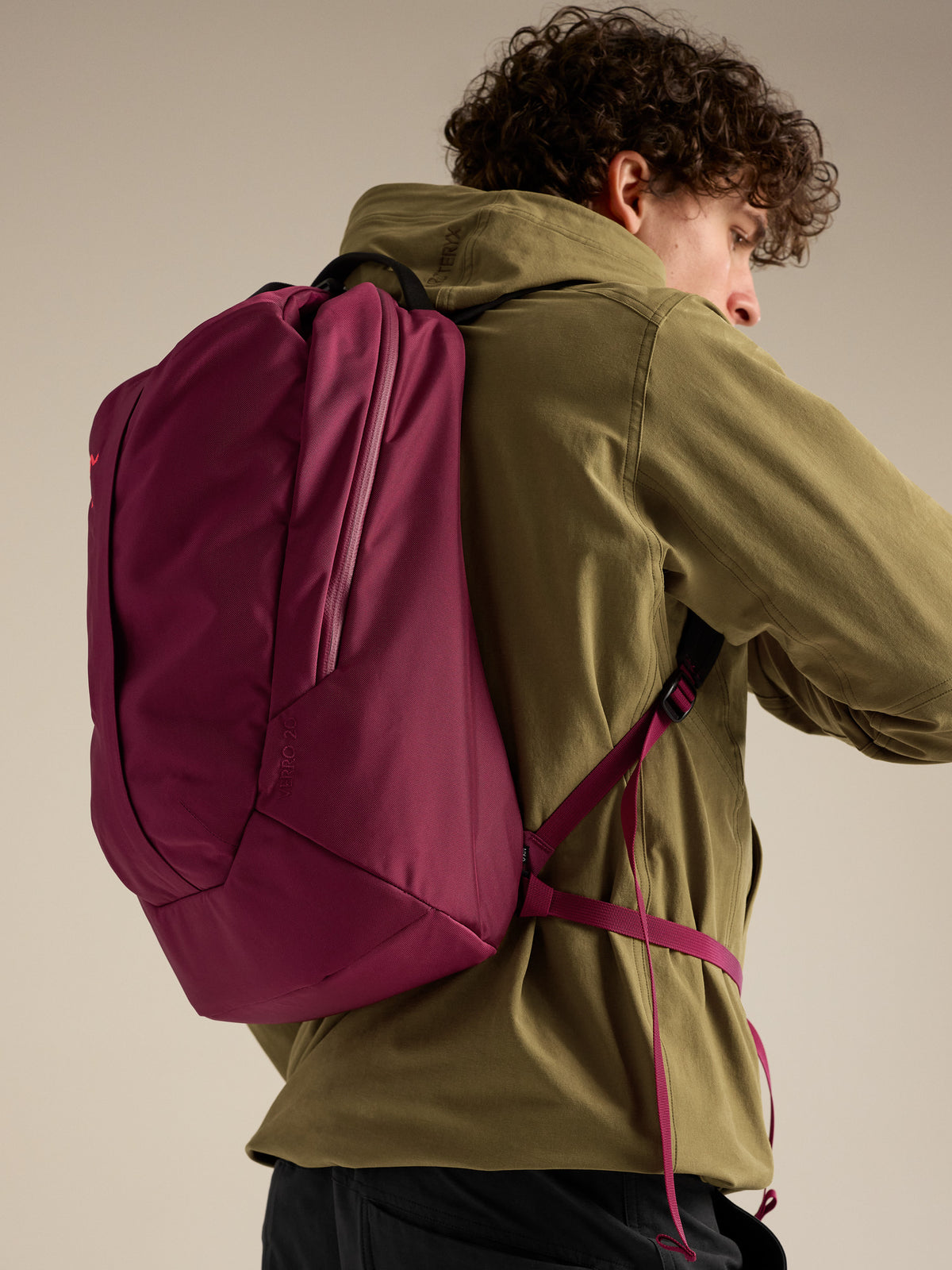Verro 20 Backpack Renegade Detail 1