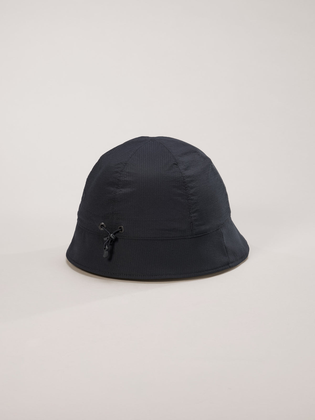 Sinsola Short Brim Bucket Hat Black Back