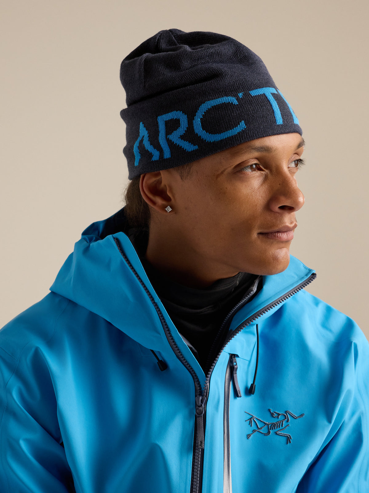 Word Head Toque Blk Sapphire / Aqua Hover
