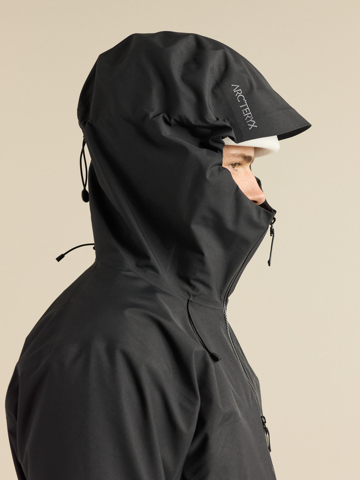 Beta SV Jacket Black Hood