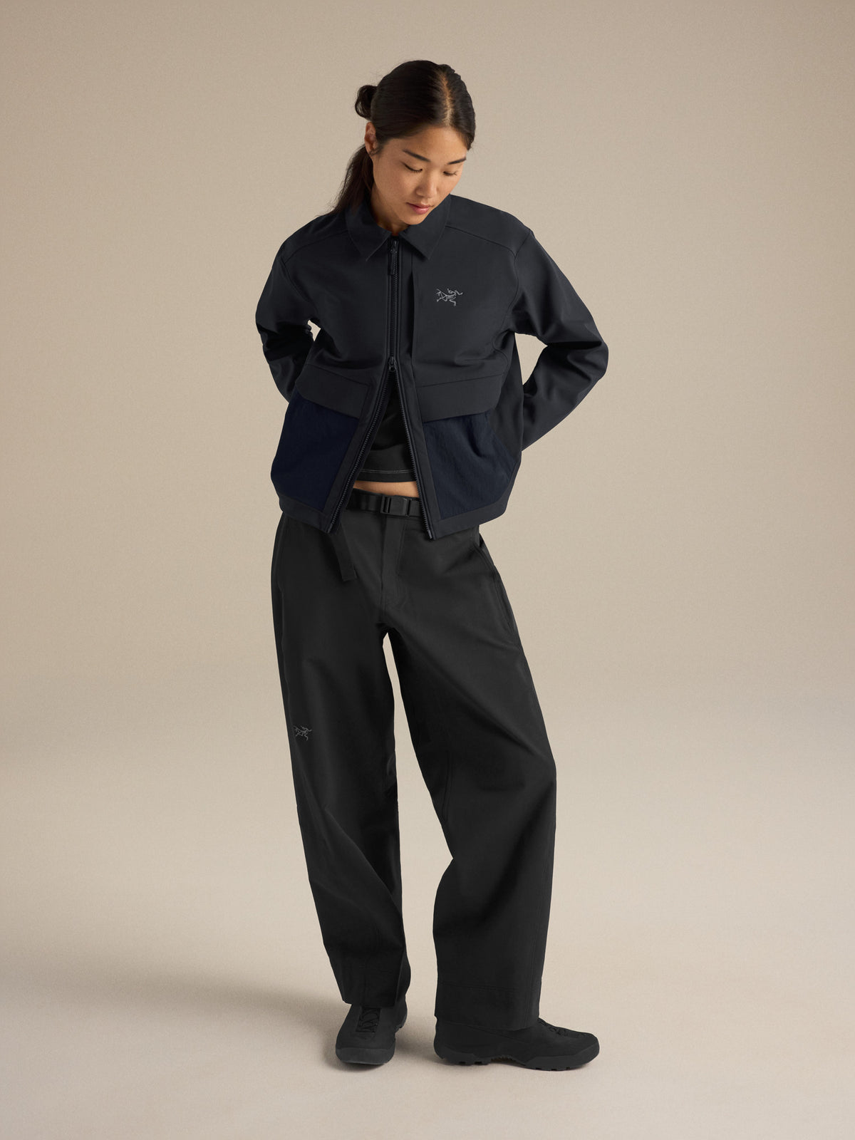 Sonii MX Jacket Women's Black Hover