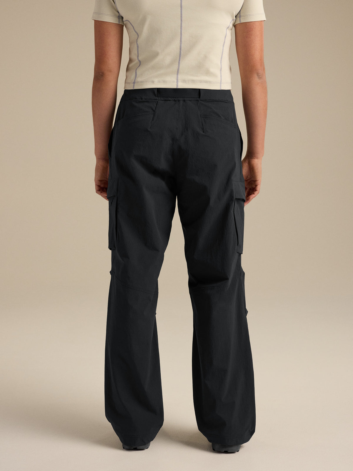 Leutia Pant Women's Black Back View