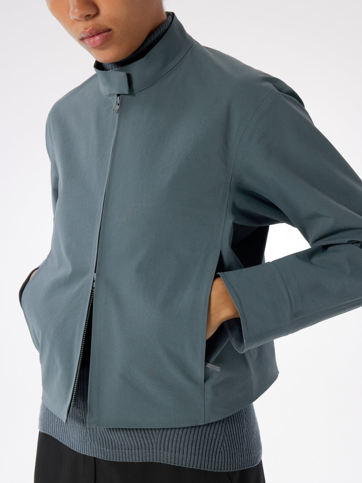 Stellant Jacket Women's Neptune Detail 4