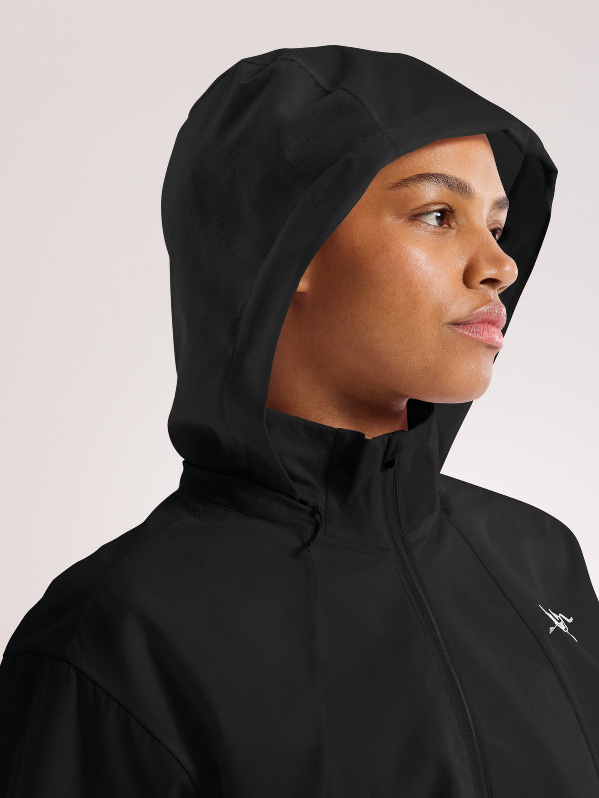 Naya Cropped Stowhood Jacket Women's Black Hood