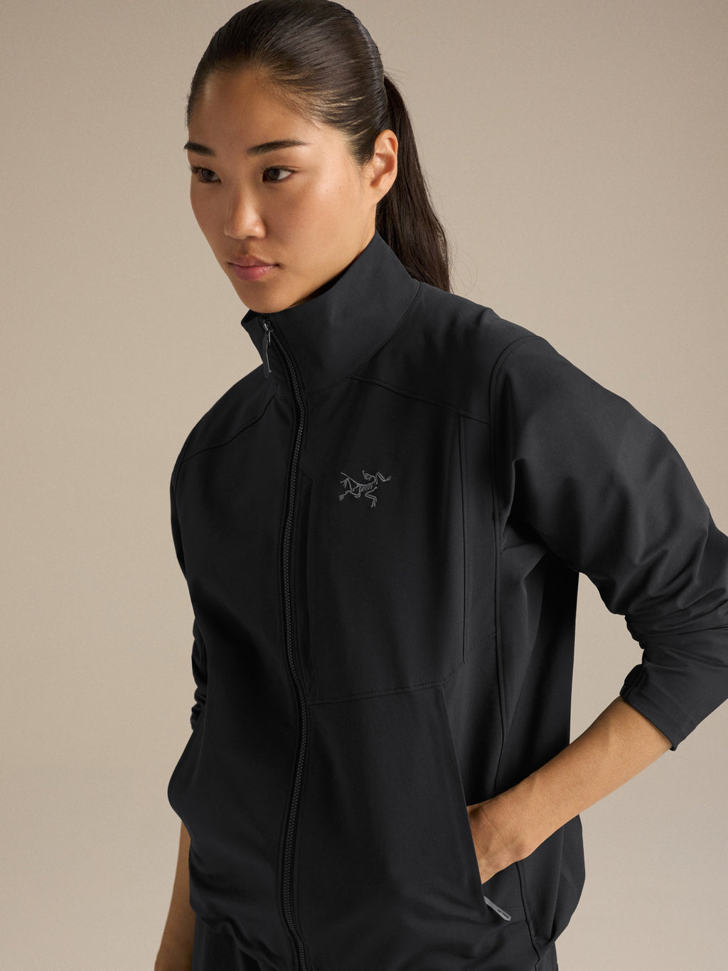 Gamma Jacket Women's Black Detail 1