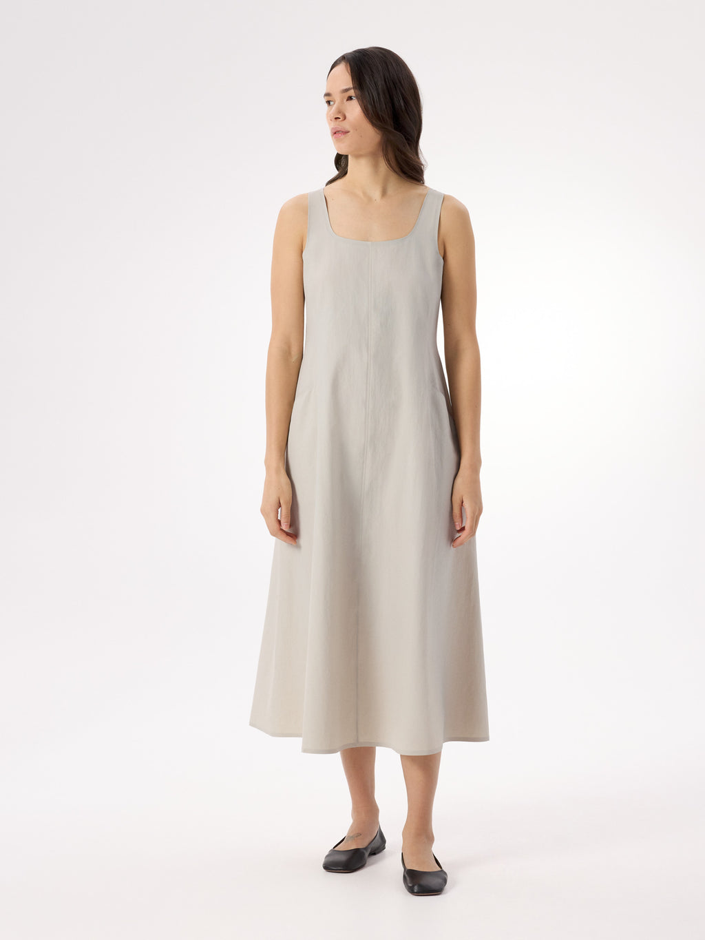 Cila SL Dress Women's Dark Cocoon Full Body