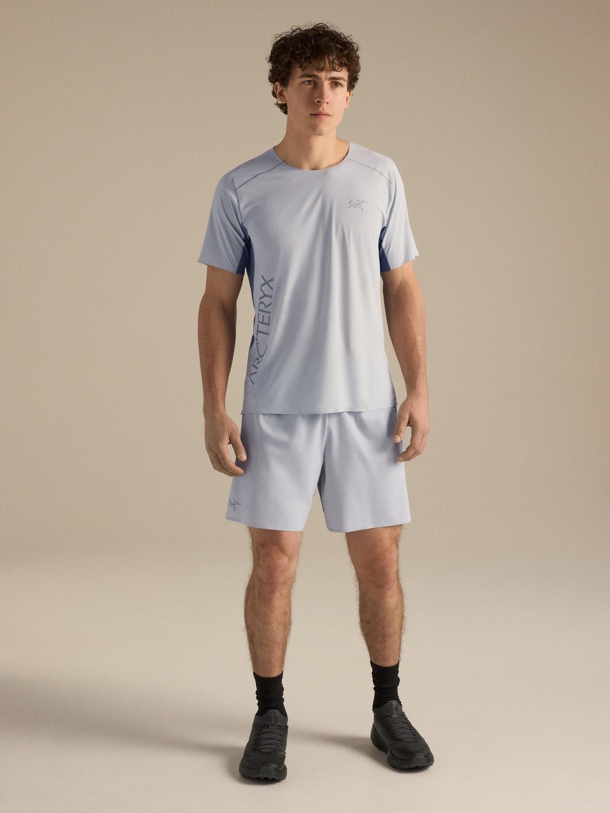 Norvan Downword Logo Shirt SS Solitude / Stratus Full Body