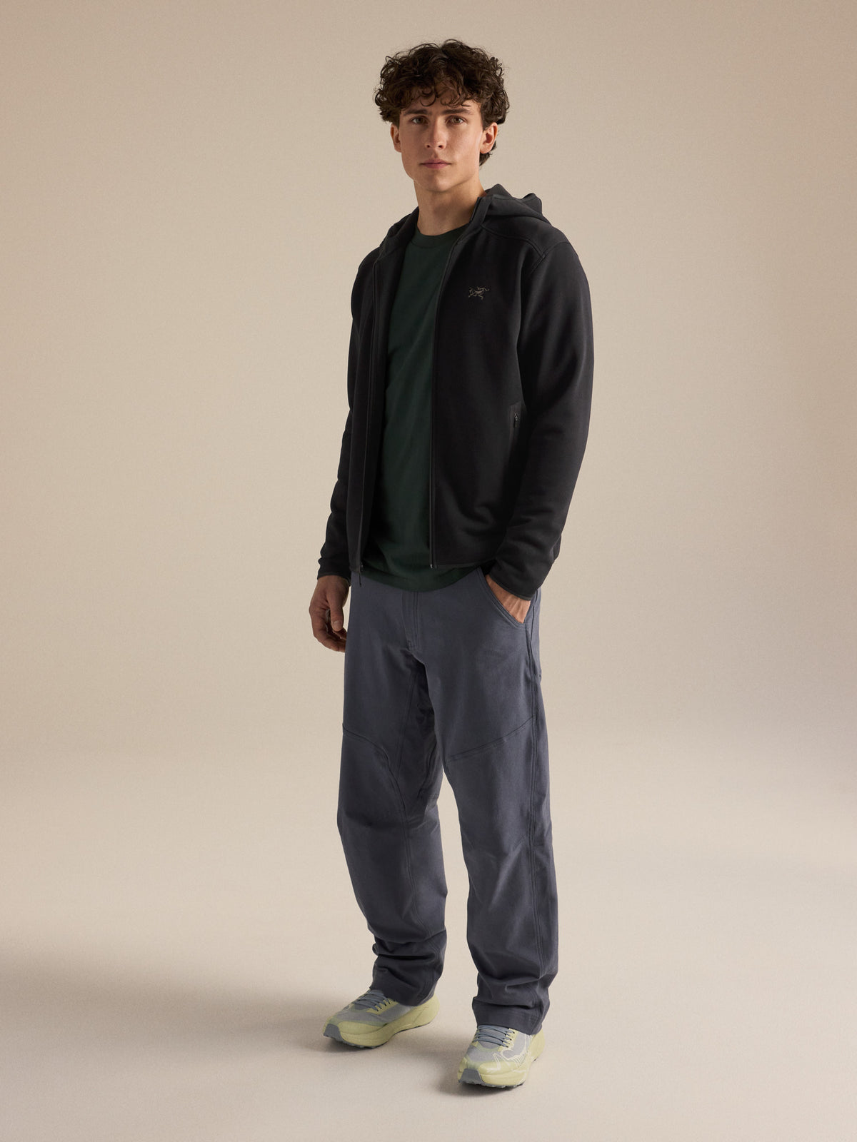Kyanite Hoody Black Detail 1