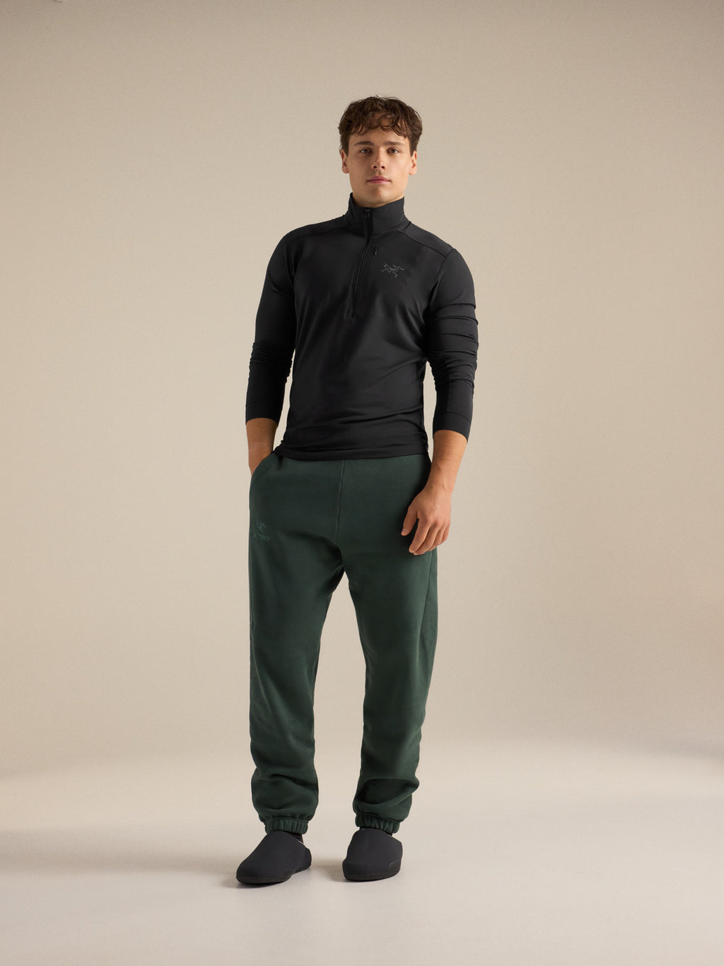 Rho LT Zip Neck Black Hover