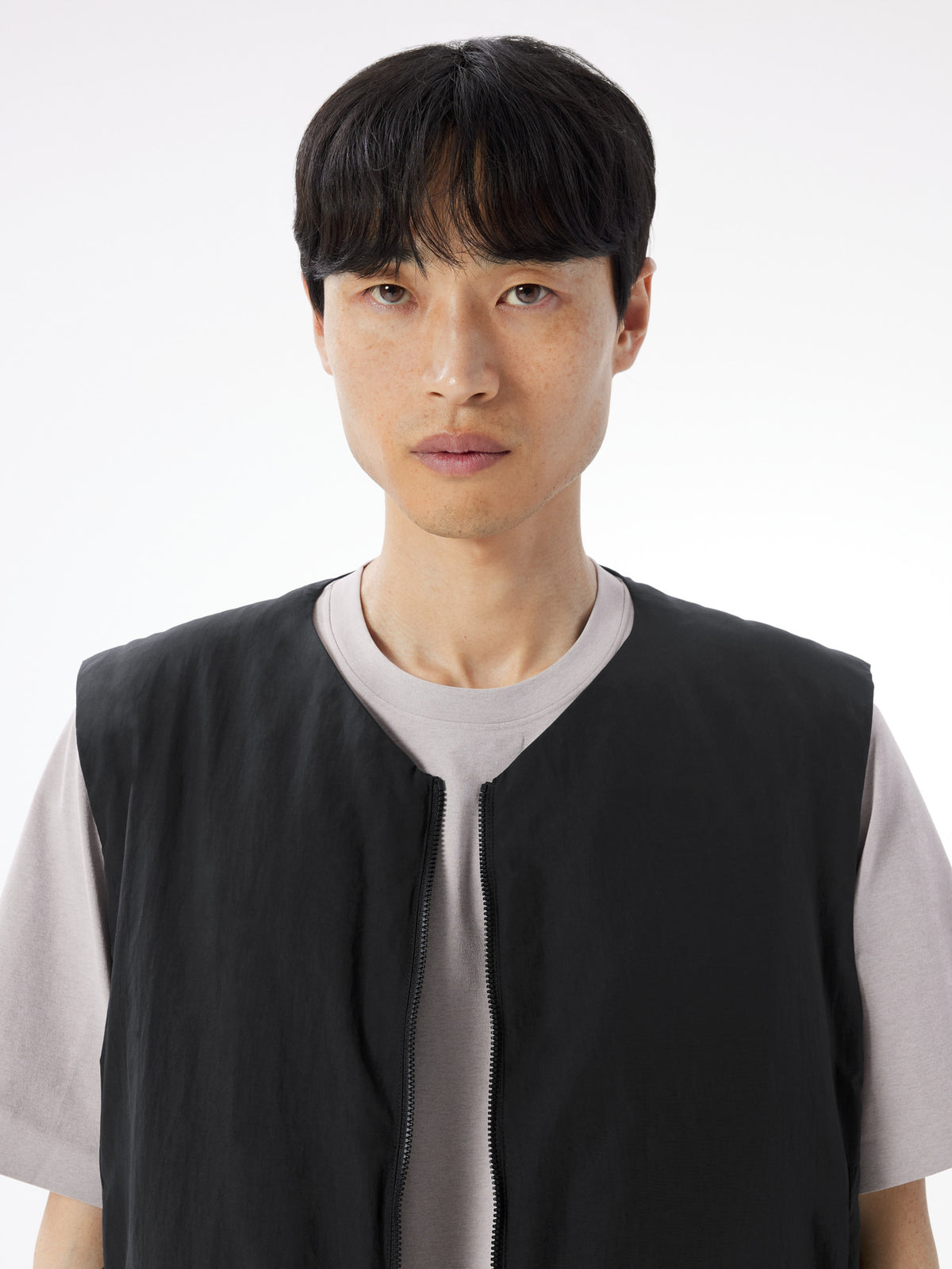 Naroda Insulated Vest Black Detail 1