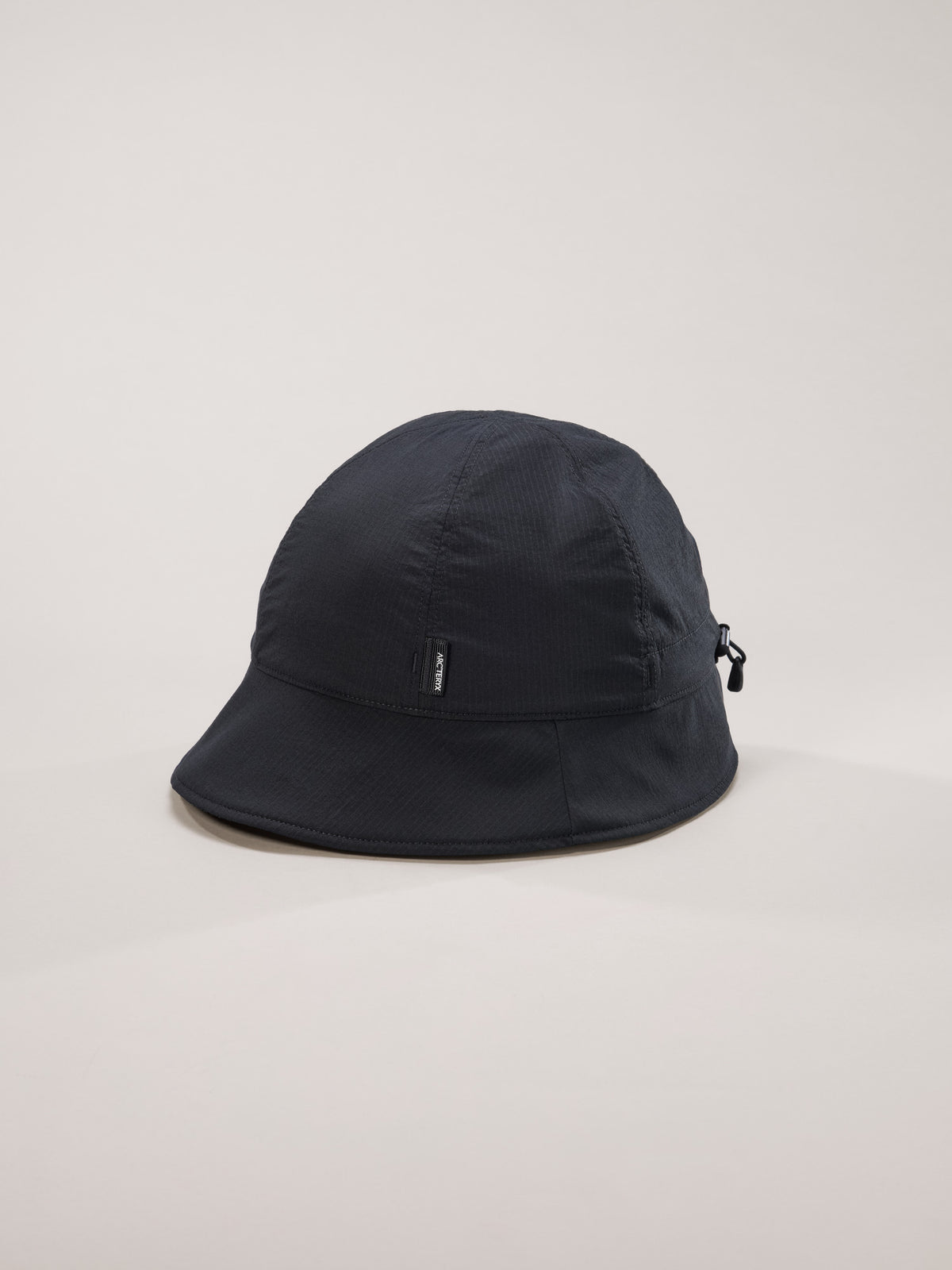Sinsola Short Brim Bucket Hat Black Front