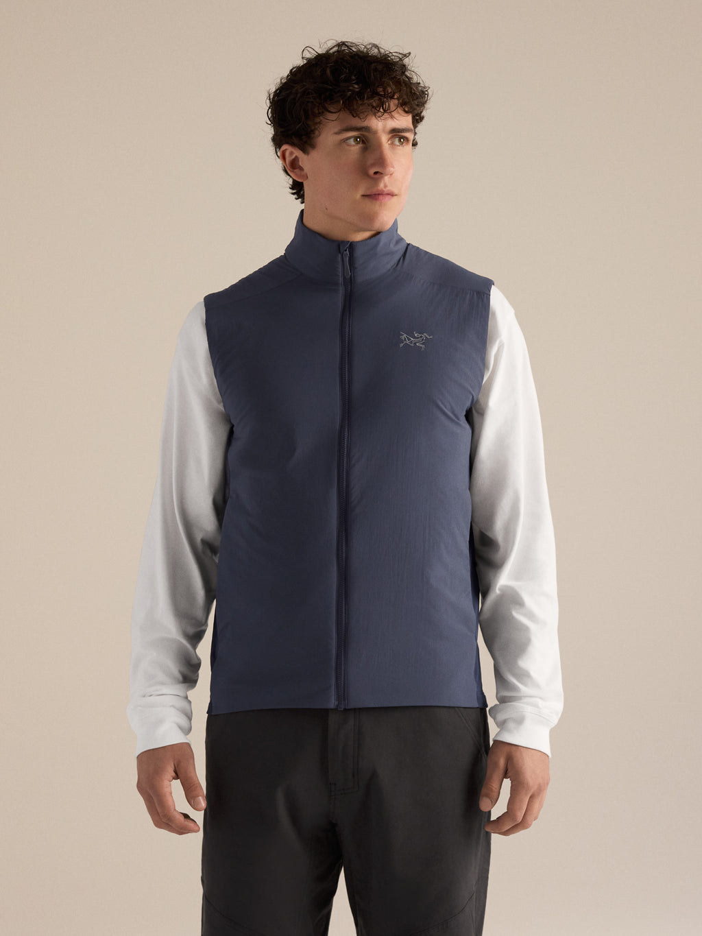 Atom Vest Black Sapphire Front View