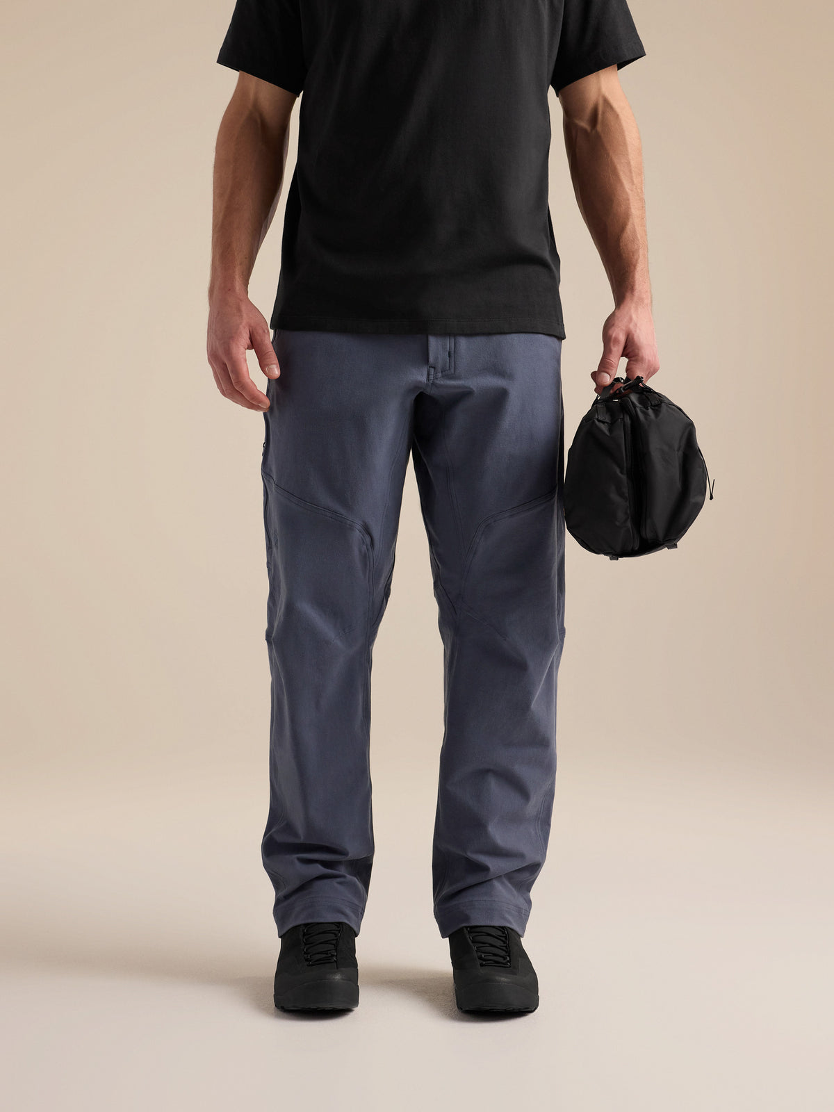 Index 10 Gear Organizer 24K Black Back View