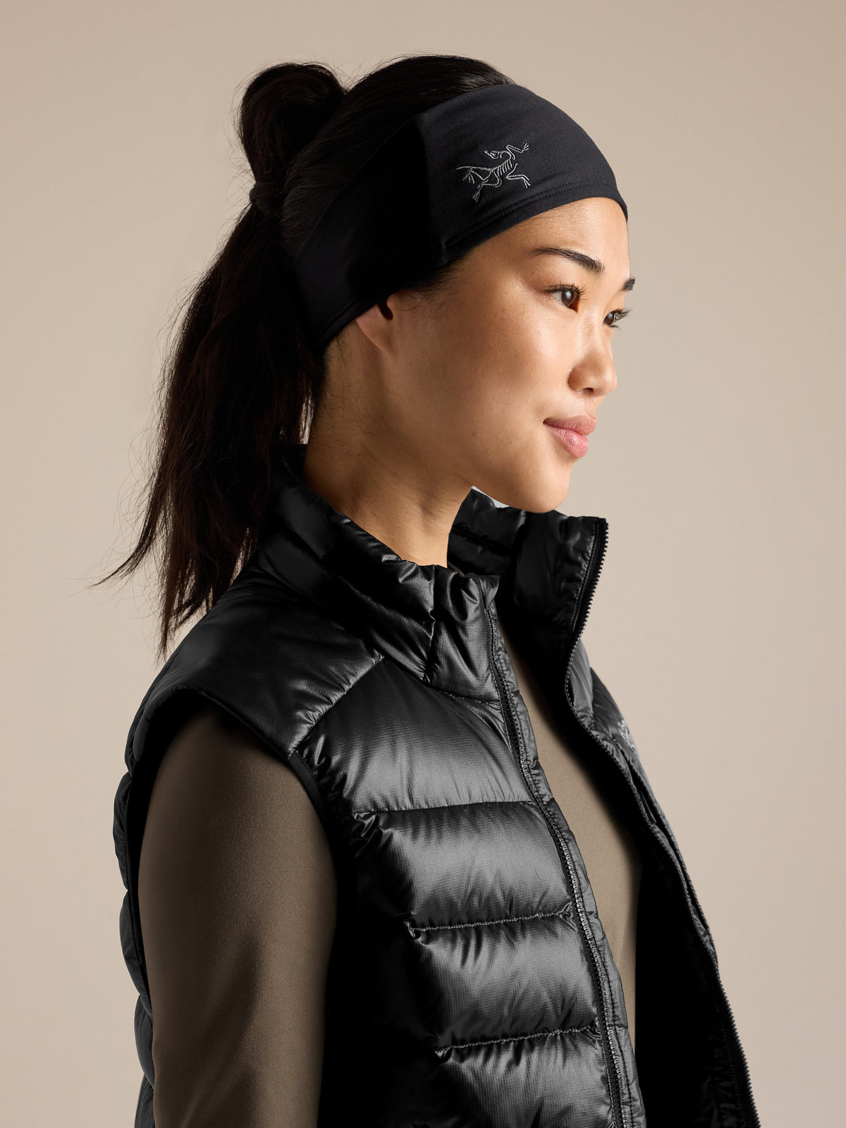 Rho Headband Black Side View