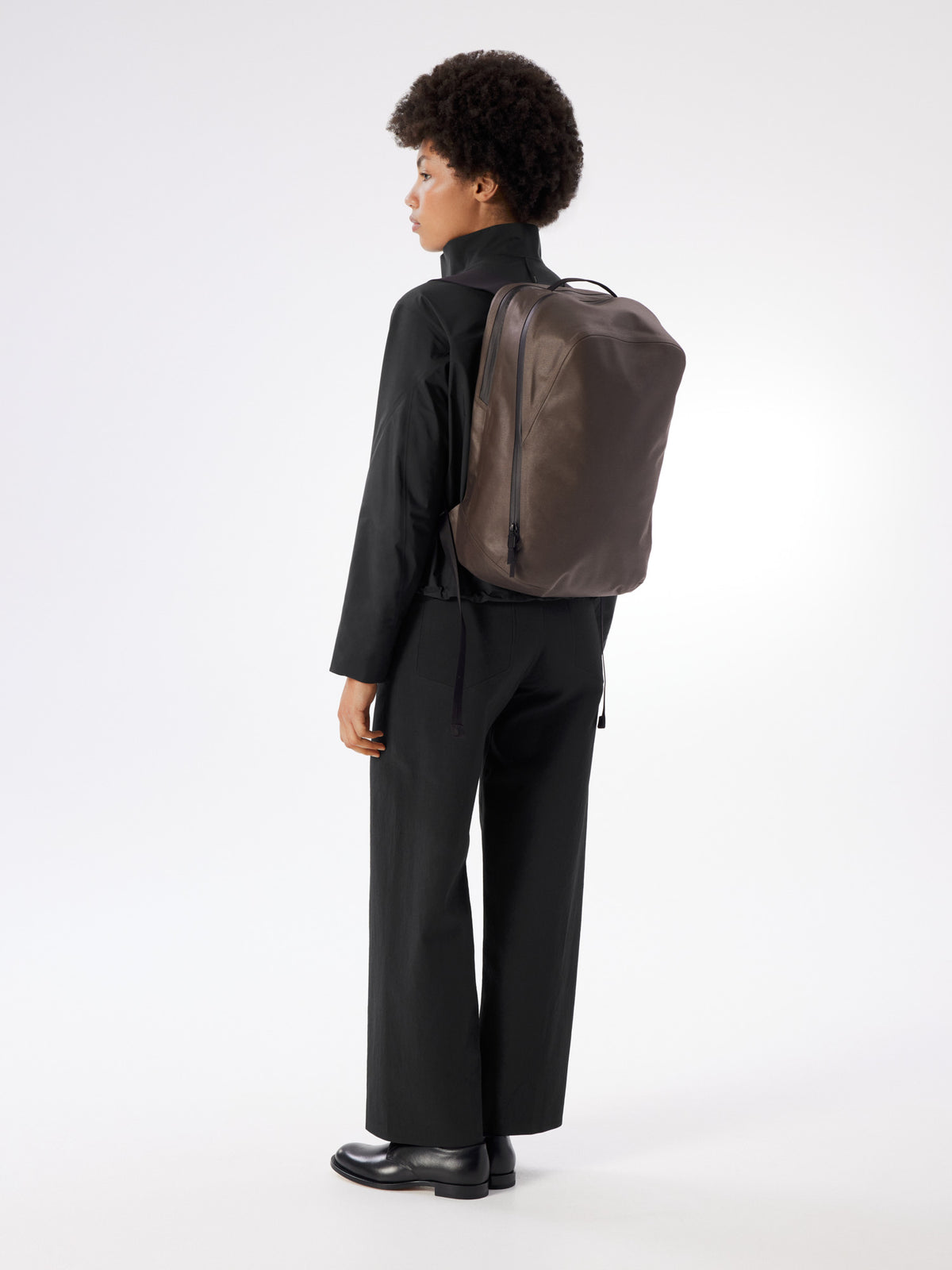 Anodic Backpack Sable Full Body