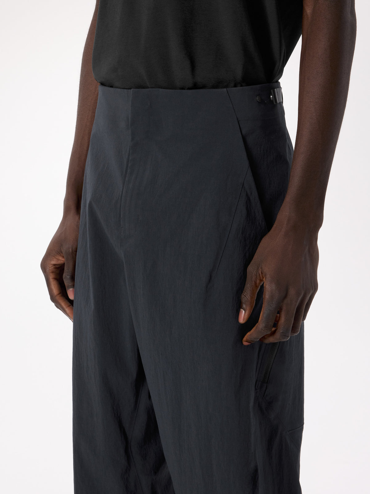 Spere Cargo Pant Black Detail 1