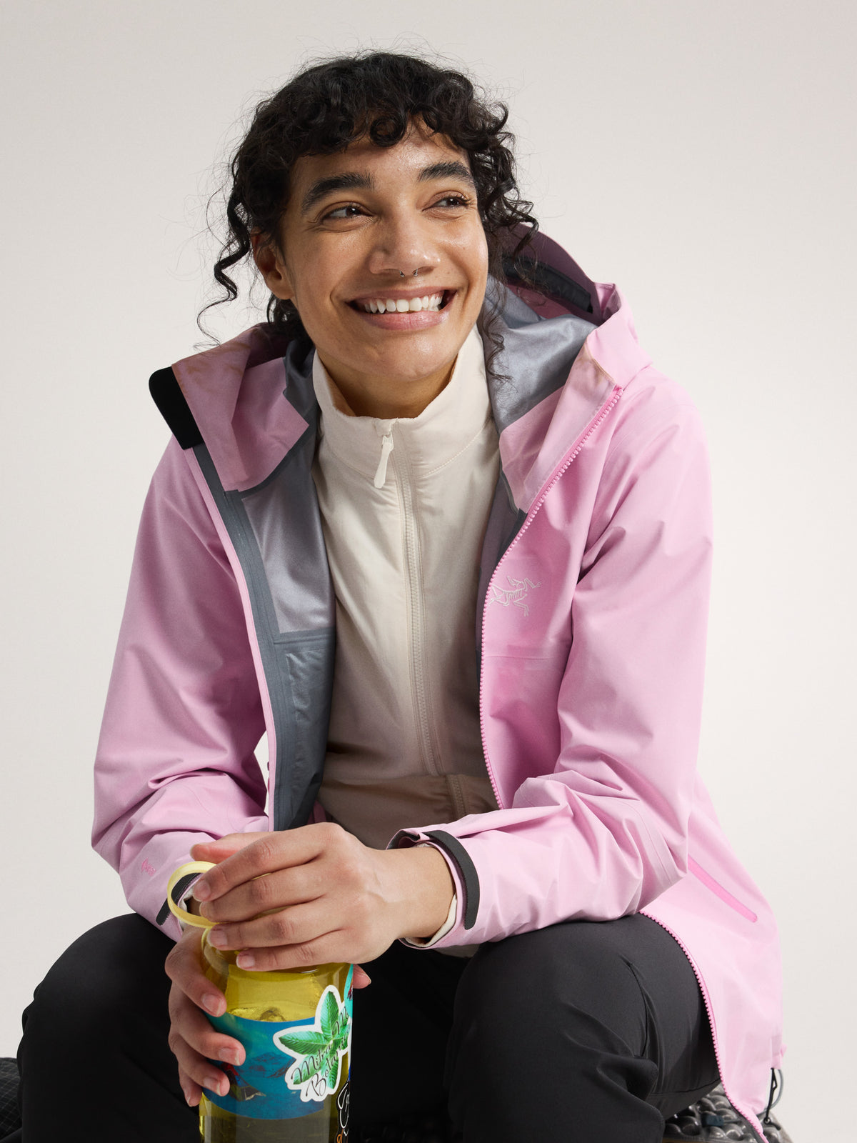 Atom SL Jacket Women's Arctic Silk Detail 1