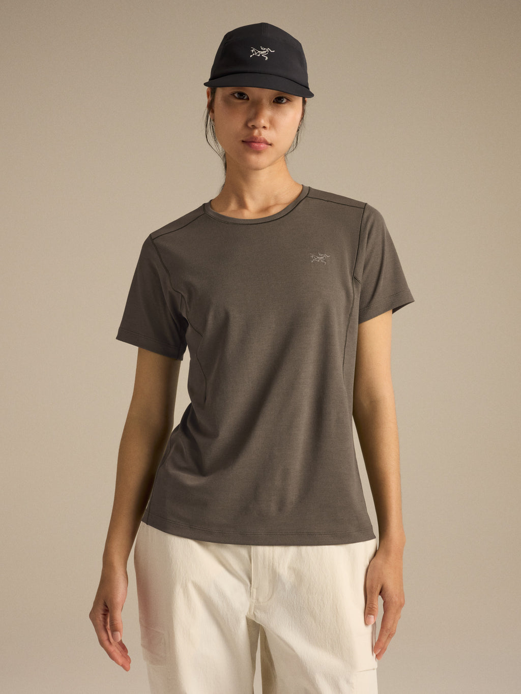 Sunna Crew Shirt SS Women's Mongoose Front View