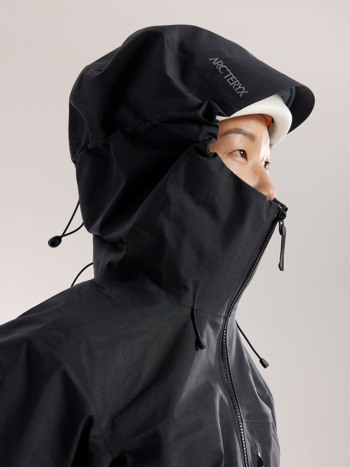 Beta SV Jacket Women's Black Hood