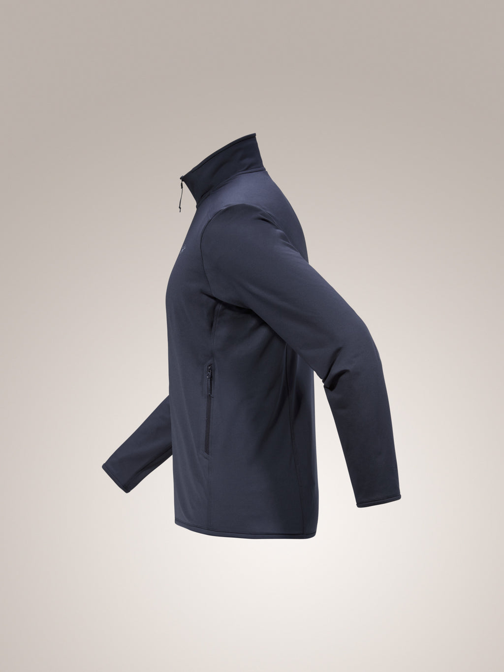 Kyanite Lightweight Jacket Black Sapphire Profile