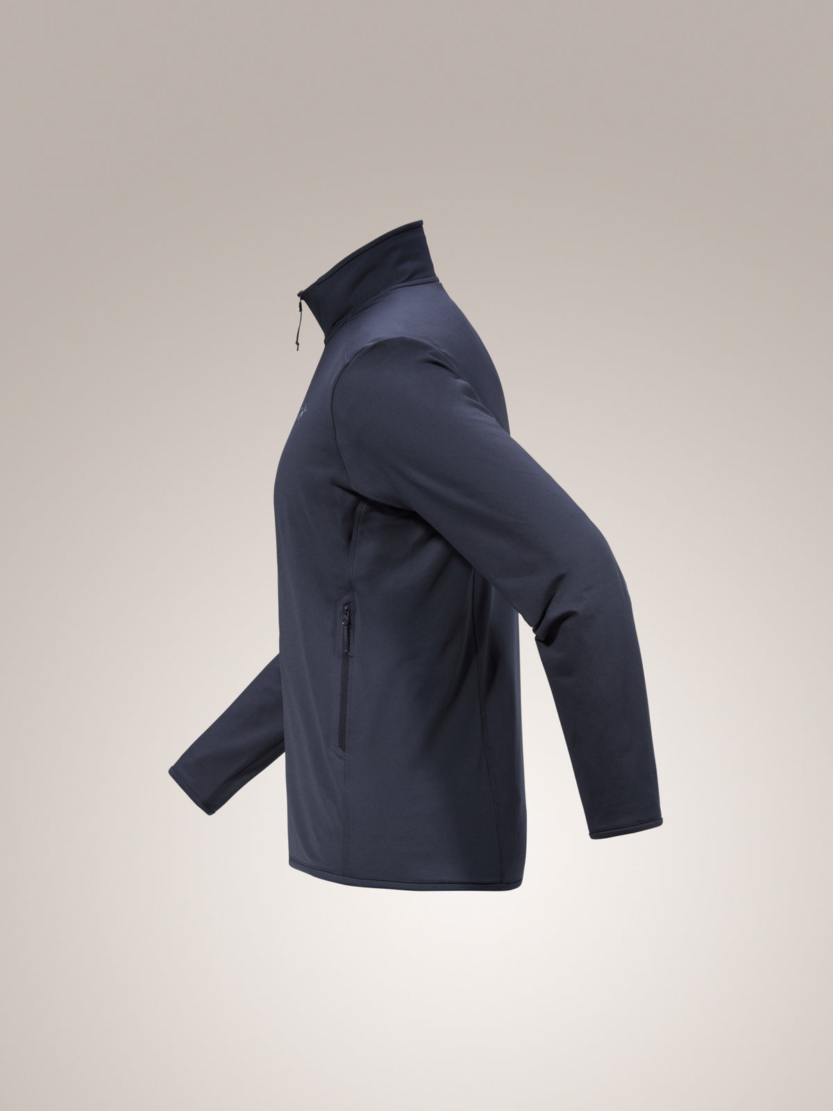 Kyanite Lightweight Jacket Black Sapphire Profile