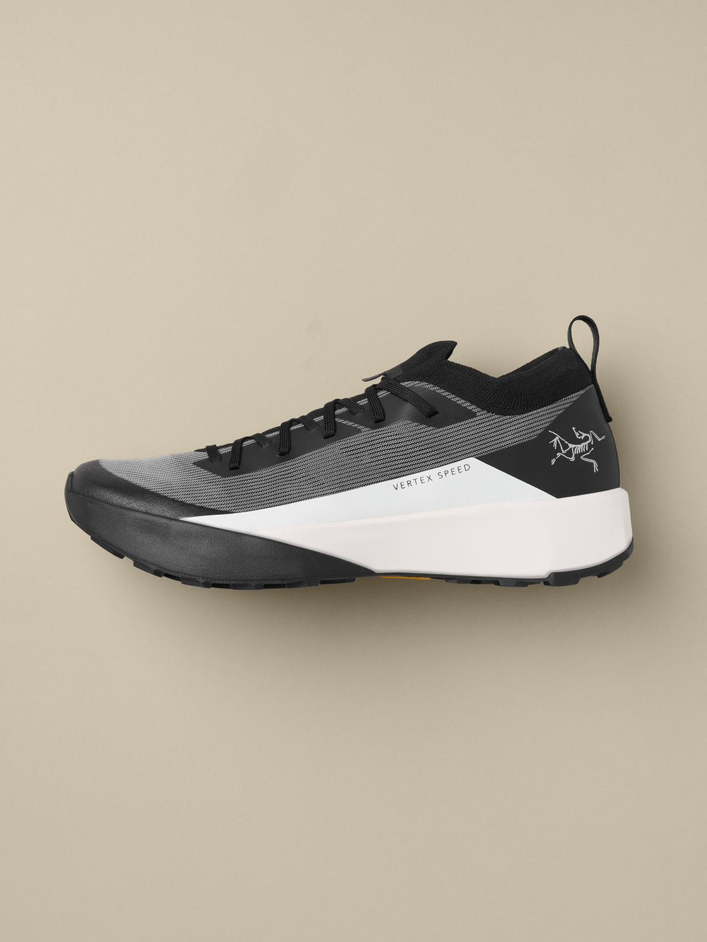 Vertex Speed Low Shoe Black/Arctic Silk Profile