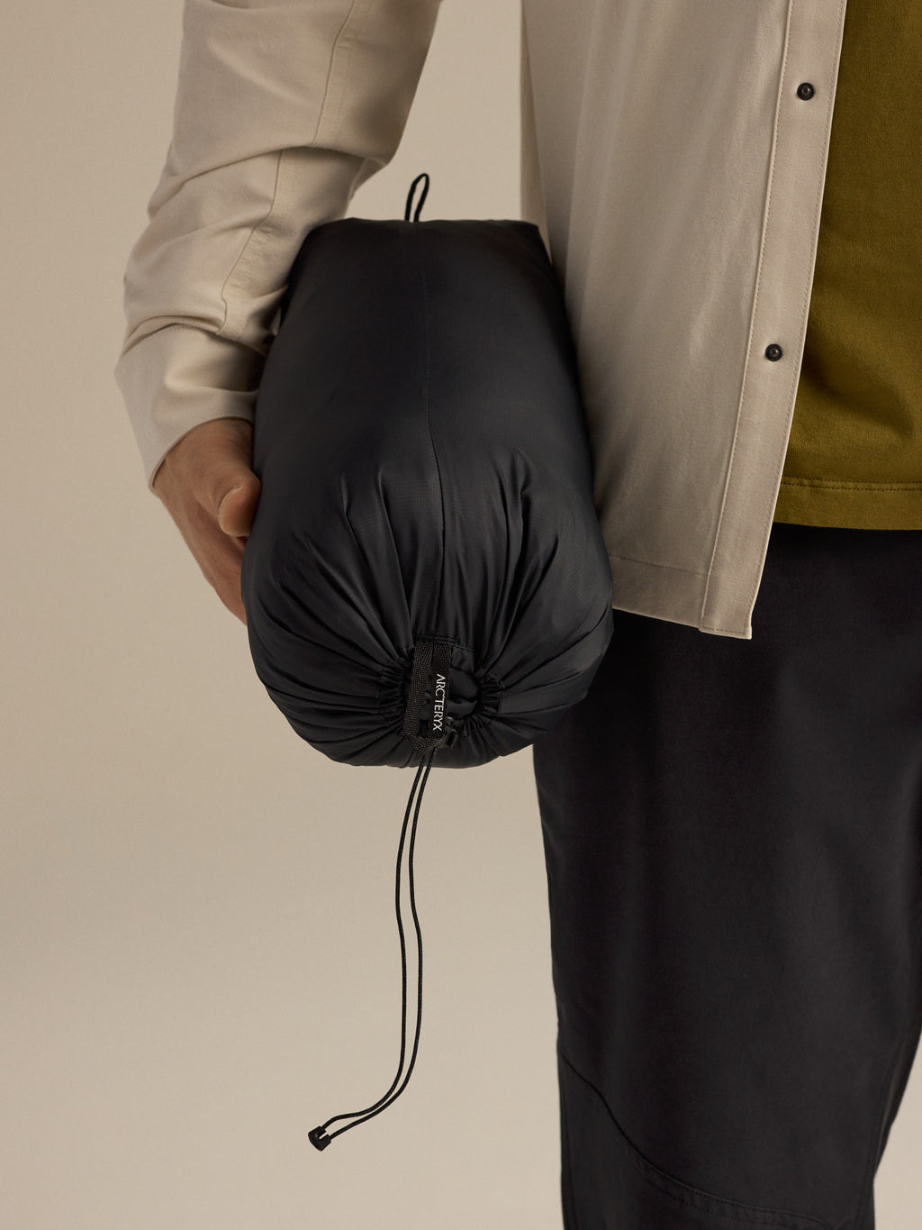 Thorium Jacket Black Packed