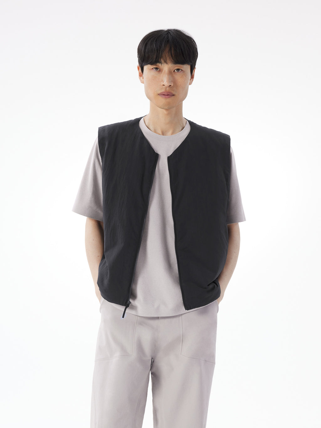 Naroda Insulated Vest Black Front View
