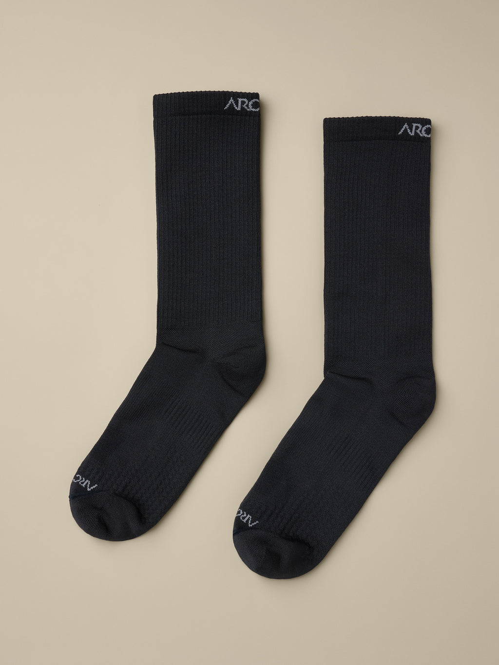 Synthetic Ultralightweight Mid Sock Black Hover
