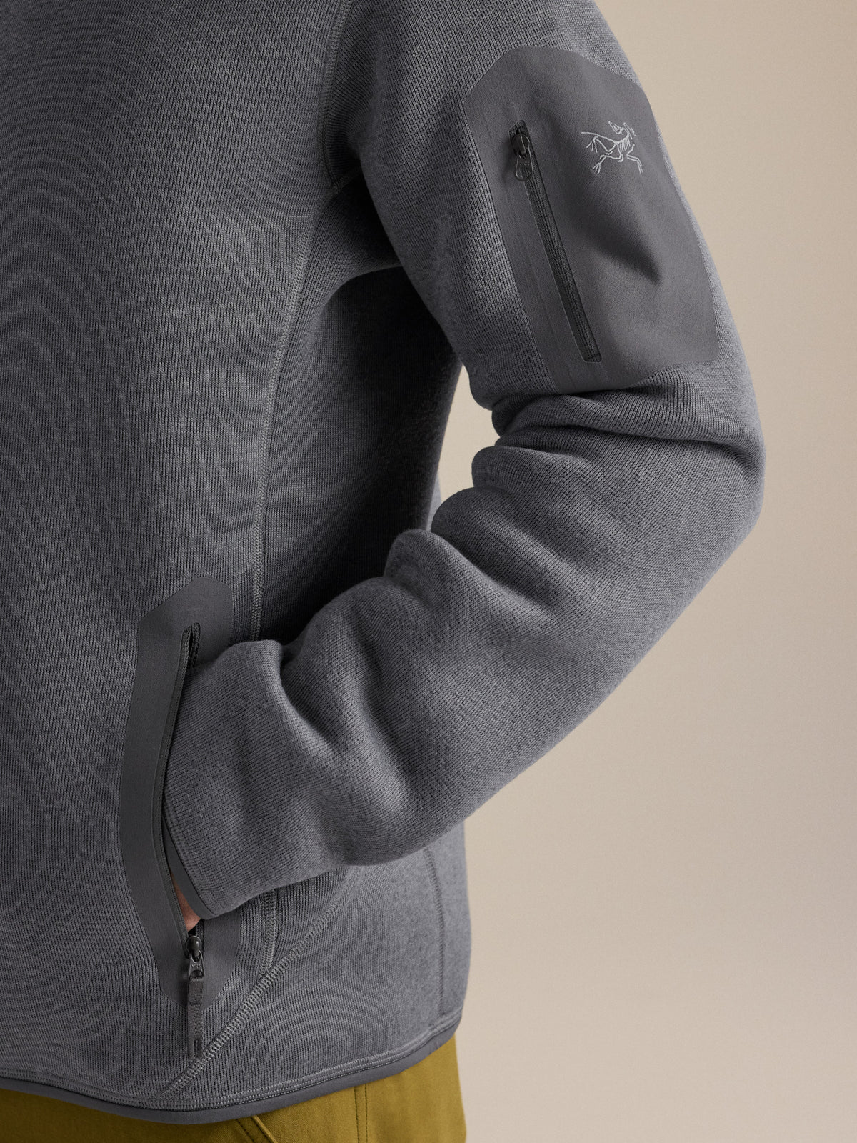 Covert 1/2 Zip Neck Void Heather Fabric Detail