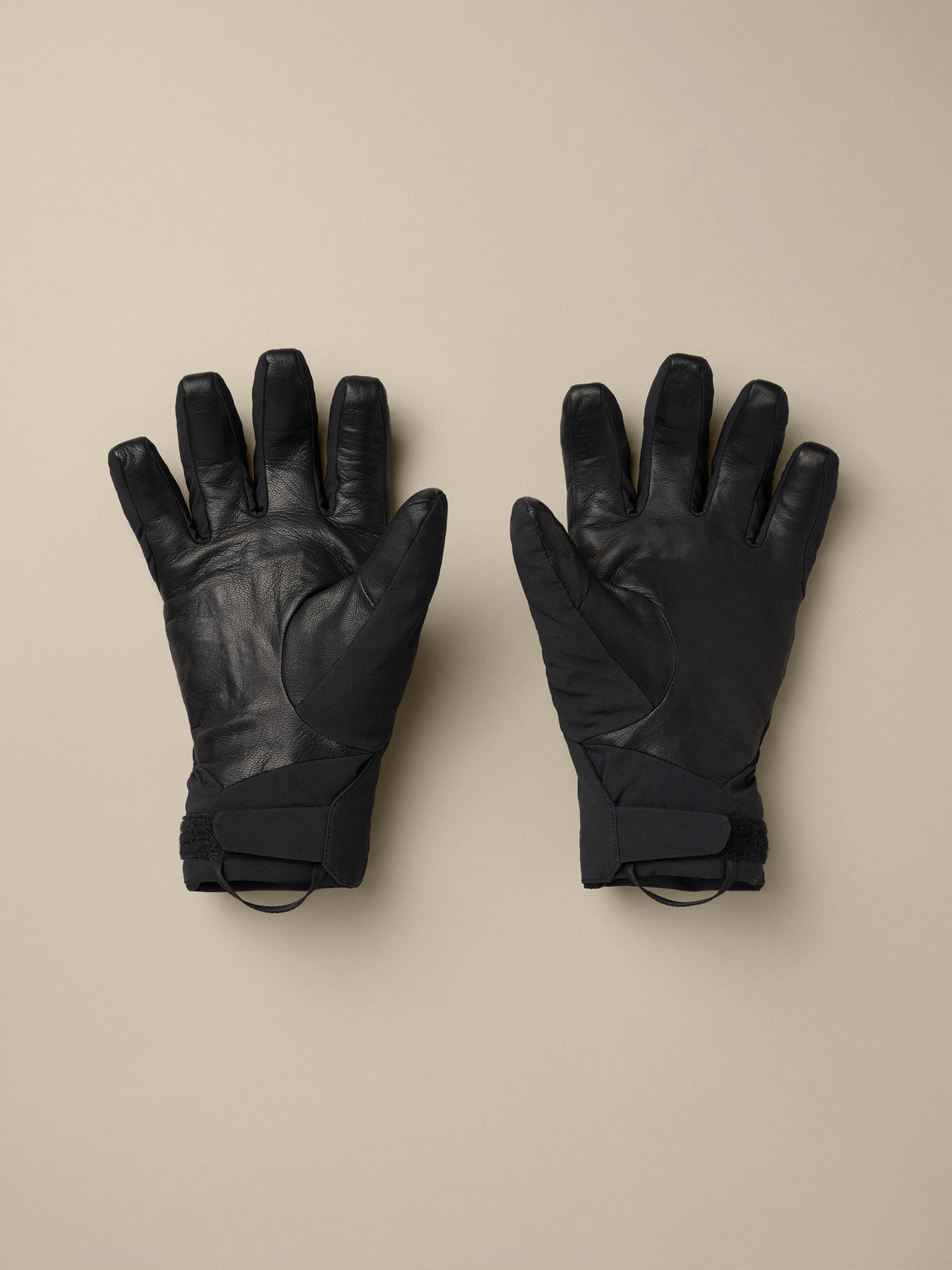 Venta GTX Glove Black Back