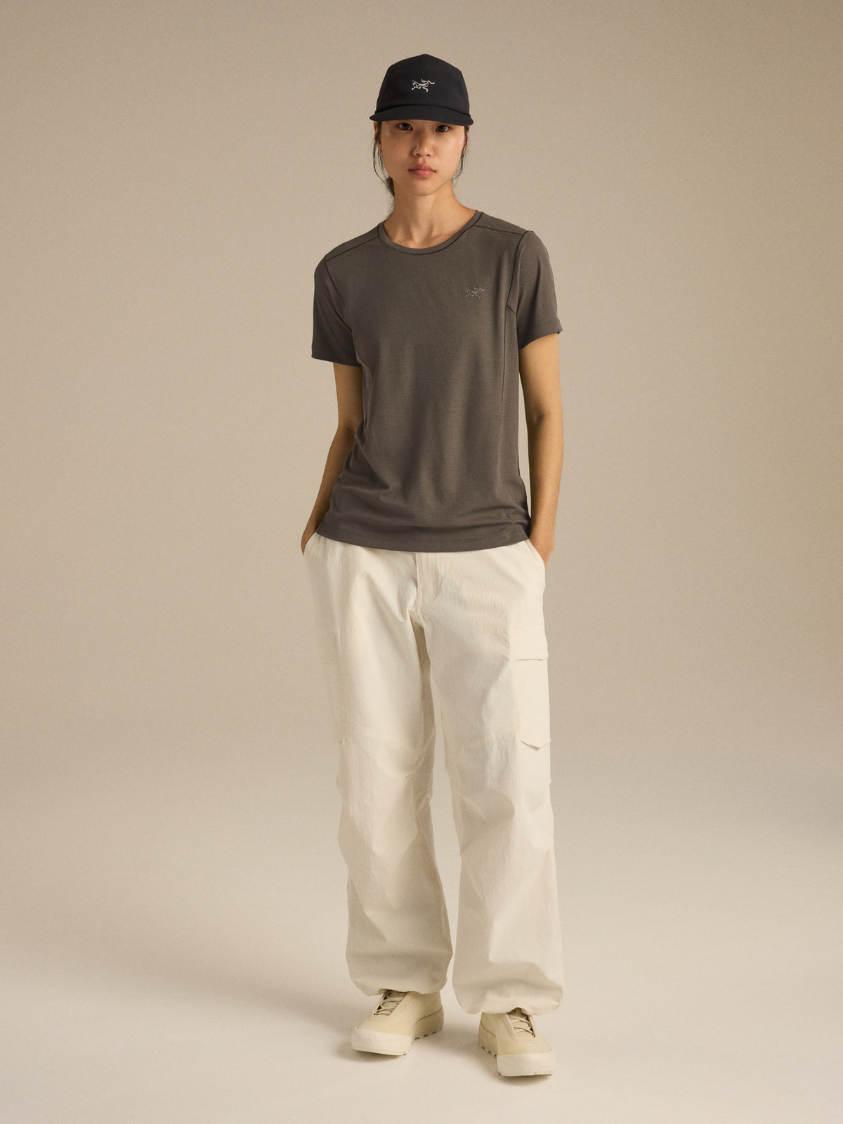 Sunna Crew Shirt SS Women's Mongoose Full Body