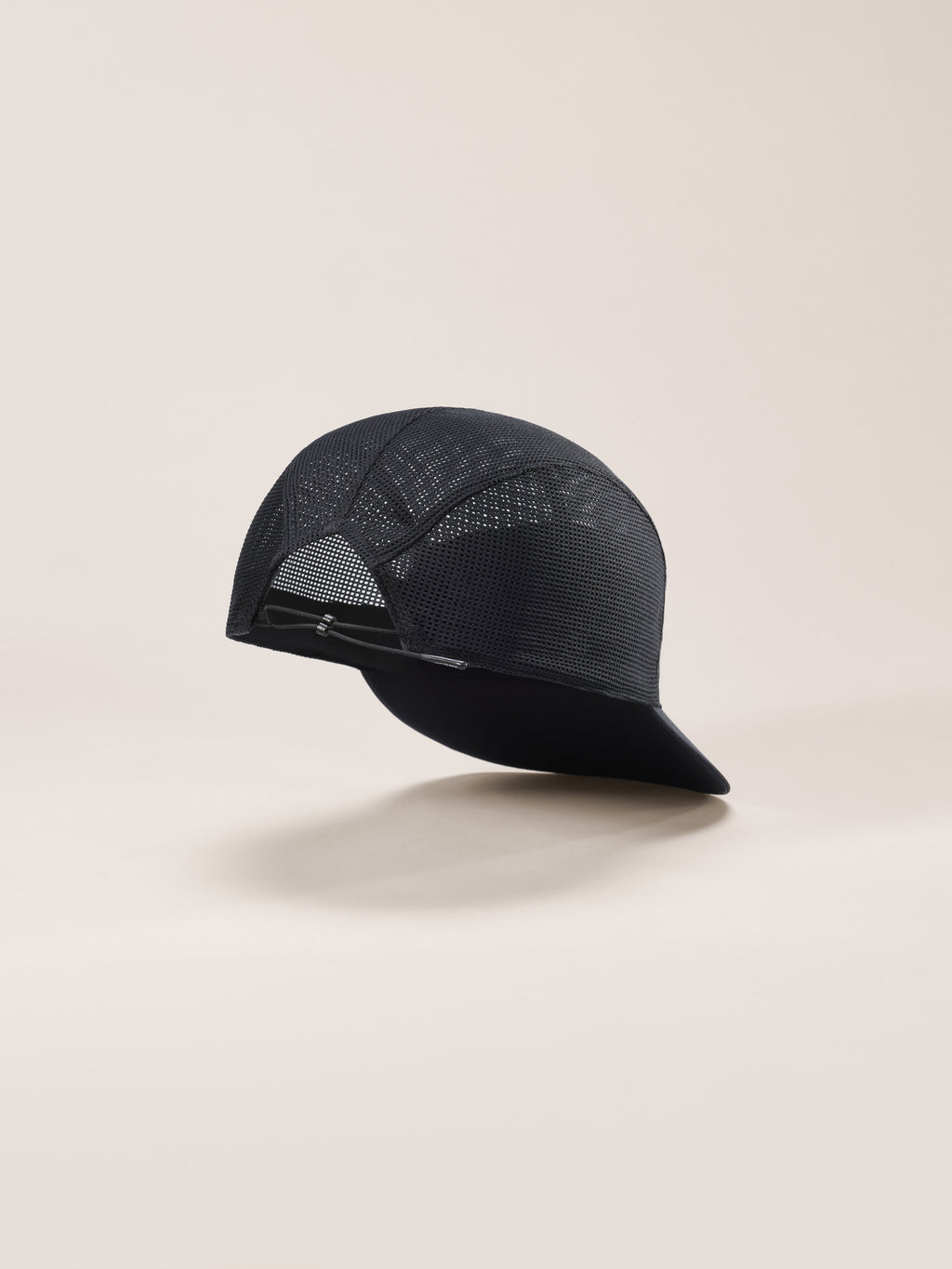 Norvan Mesh 5 Panel Cap Black / Arctic Silk Back