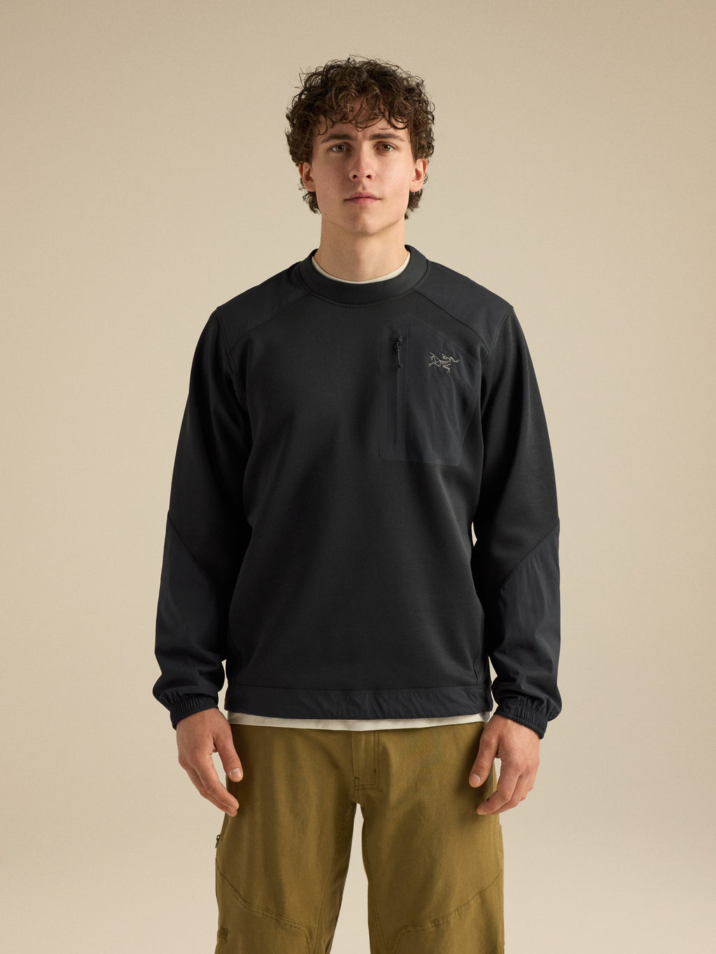 Konseal Crew Neck Pullover Black Front View