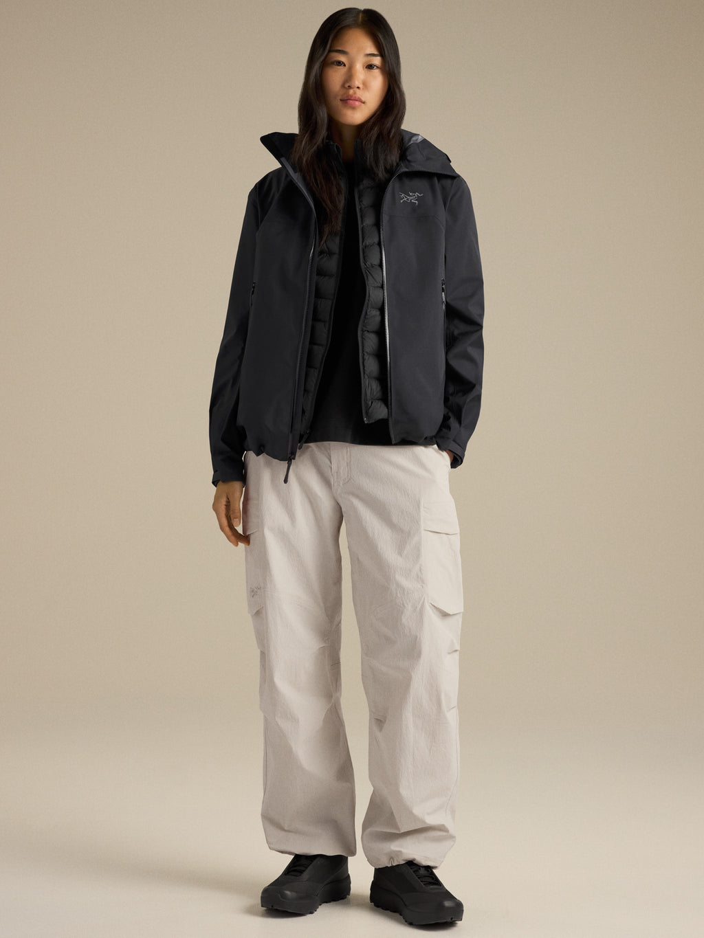 Beta Jacket Women's Black Hover