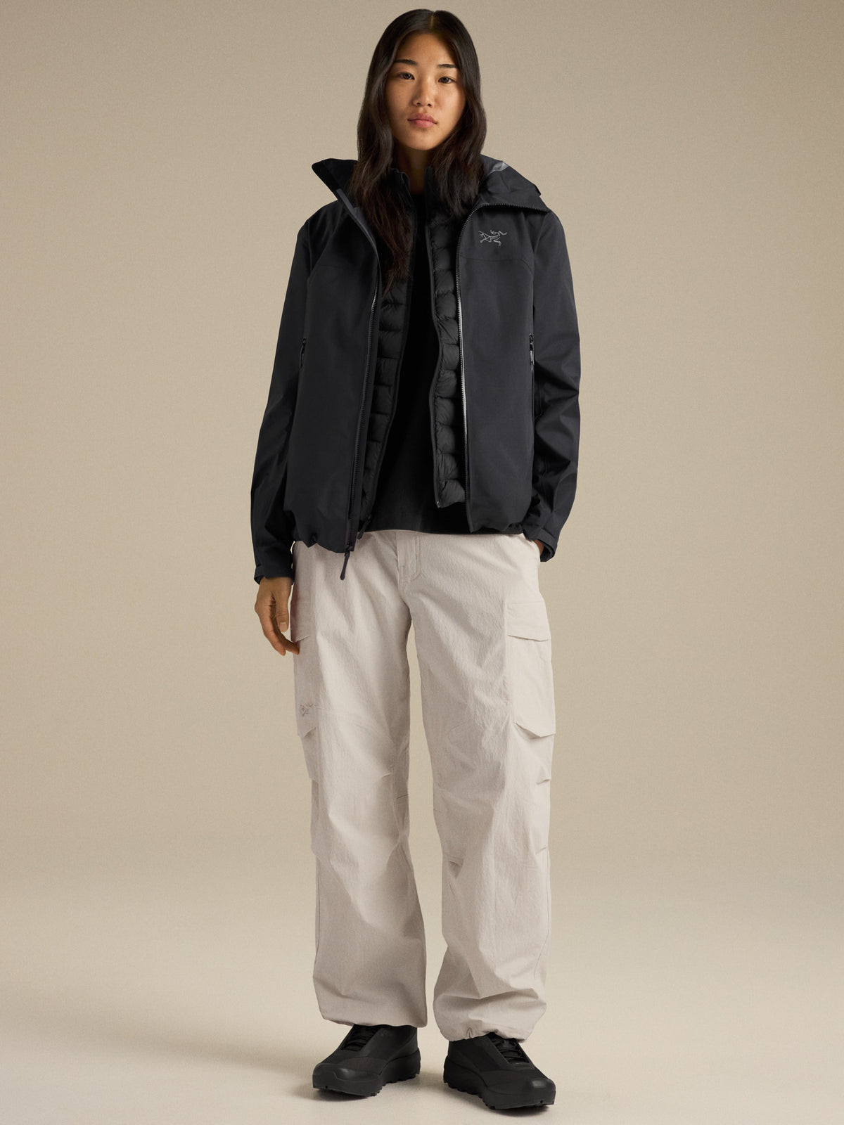 Beta Jacket Women's Black Hover