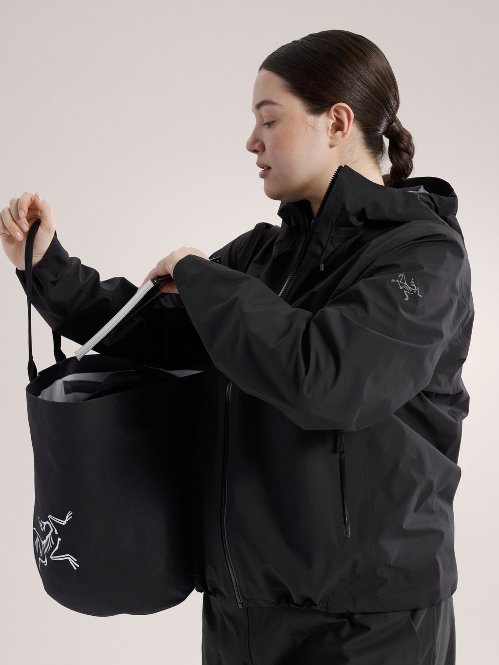 Coelle Jacket Women's Black Hover
